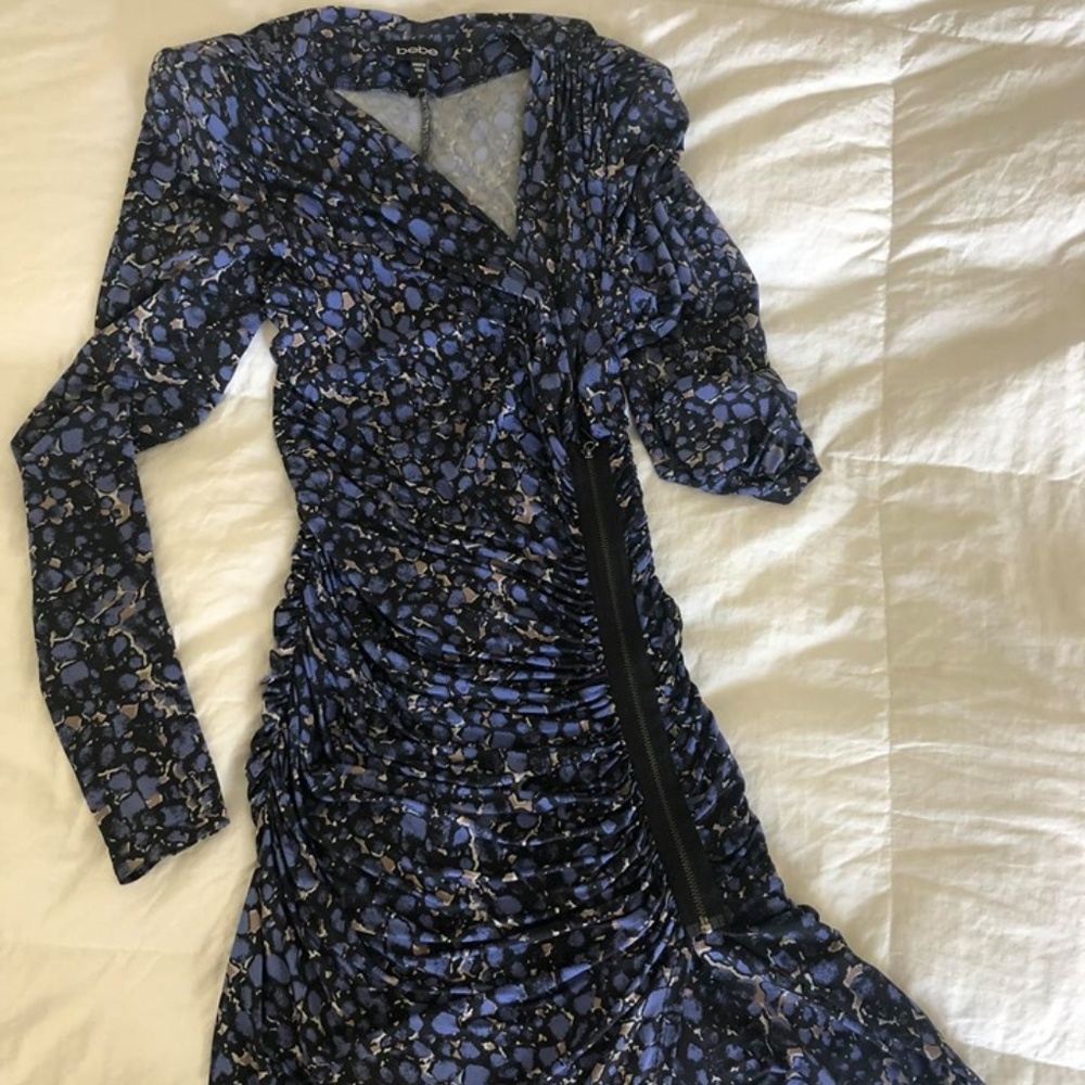 Bebe dress